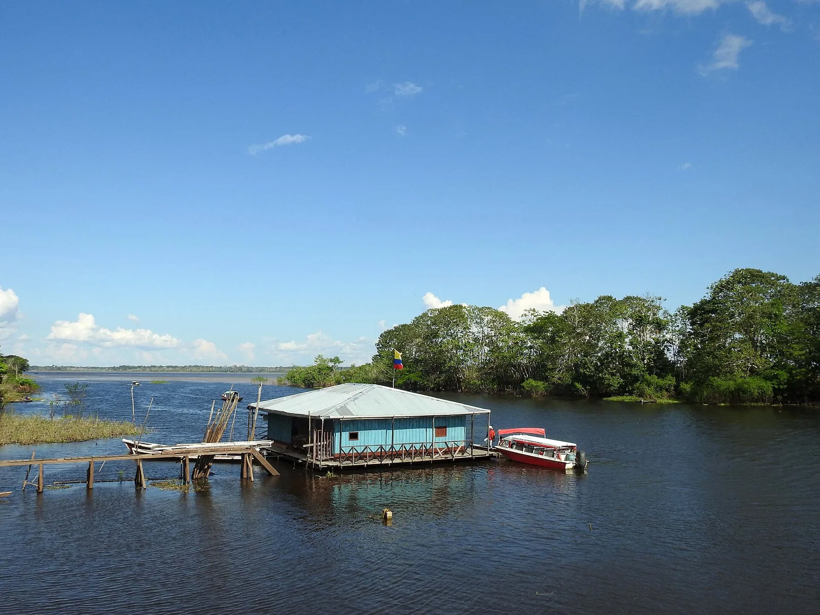Puerto Nariño, Amazonas